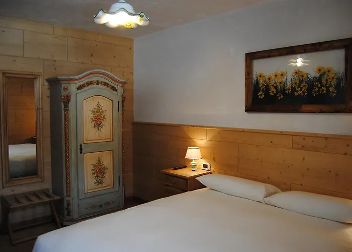 Szálloda Goles Sùtrio